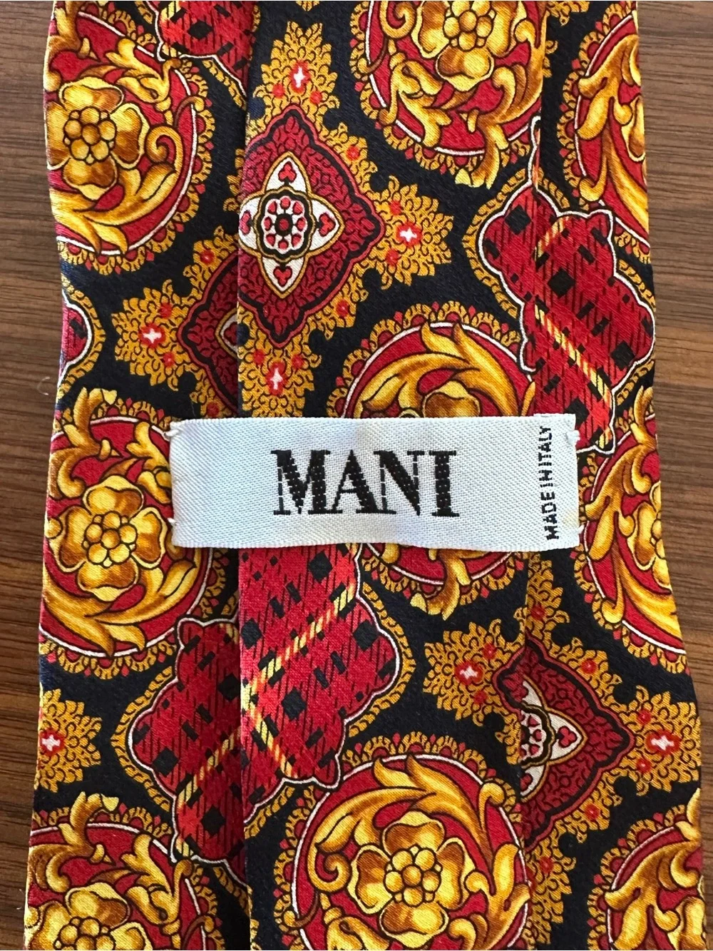 Men’s Silk Tie in Black, Red & Gold